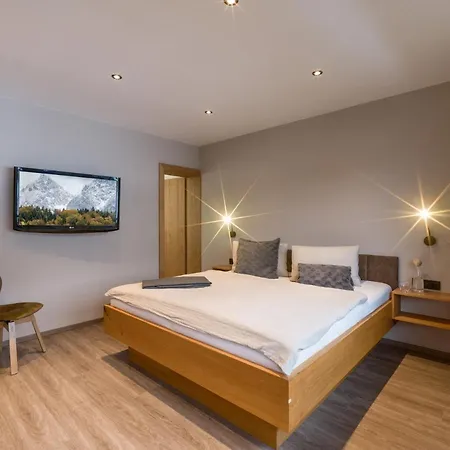 Tirol Schwaiger * Niederndorf (Tyrol)